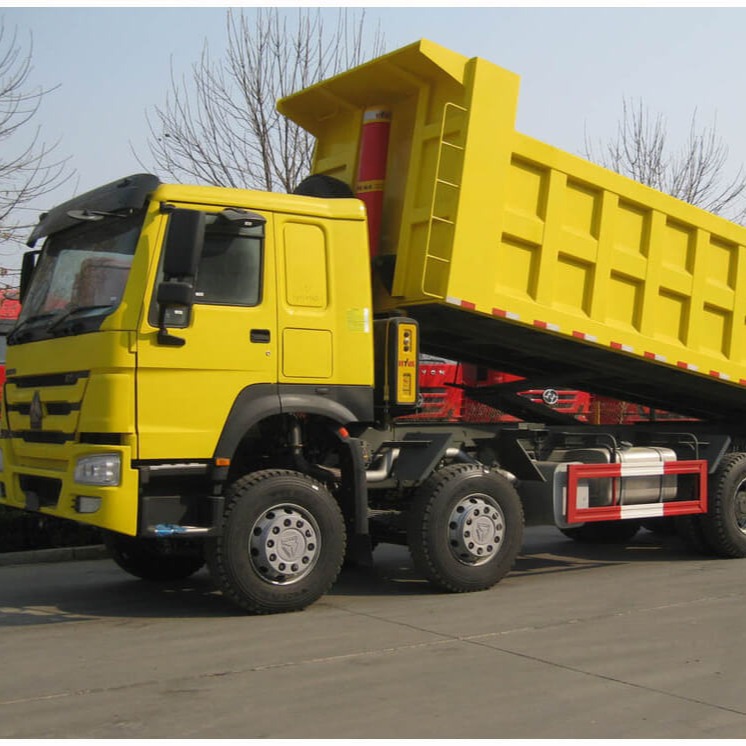 中国重汽出口版自卸车价格18953179839