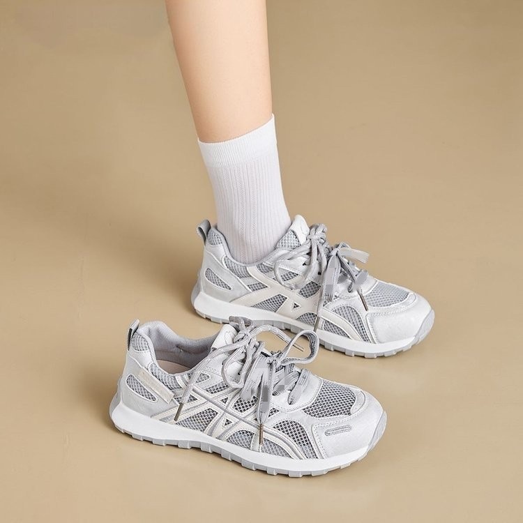 Explosión de tela de tela de suela gruesa zapatos de papá y mujer 2026 nuevo verano delgado hueco transpirable zapatillas deportivas casuales suaves
