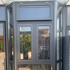 平开窗;园艺护栏;平开门