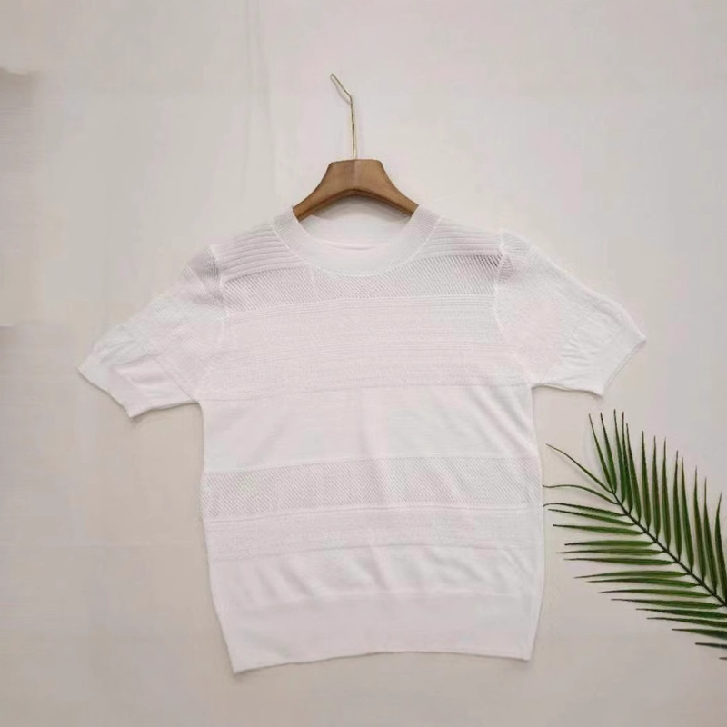 2025 新しい夏の女性の半袖 Tシャツ中空アイスシルク薄い右肩気質年齢軽減ルーズファッションセーター|undefined