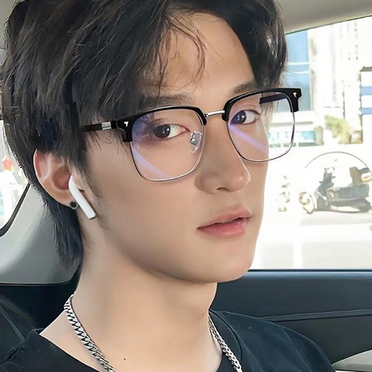 New Retro Men's Ultra-Light Half-Frame Anti-Blue Light Color-Changing Glasses for Handsome and Science Men Can Be Equipped with Prescription Myopia