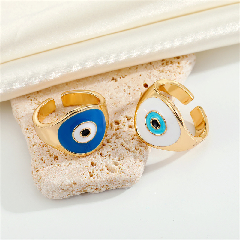 Europäischer Und Amerikanischer Grenz Überschreiten Der Schmuck Retro-trend Runde Tropf Öl Teufels Augen Ring Türkischer Augen Ring display picture 4