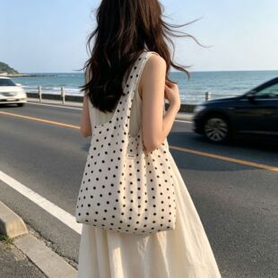 �n�����e㼑��L������Ҹ�°���Ů2026�ļ��¿�cӡ���μ粼��