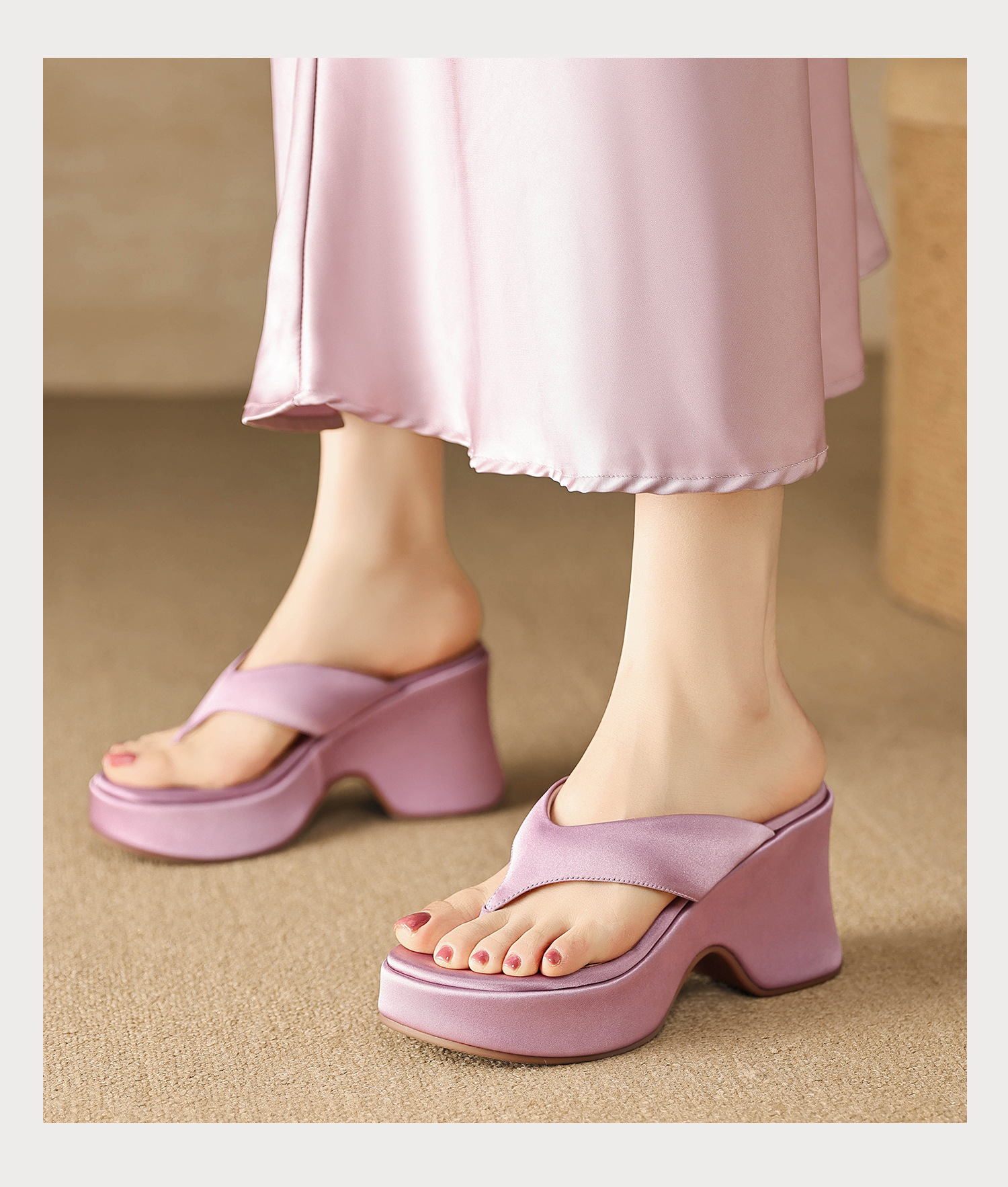 Dép sandal nữ xỏ ngón đế bệt, quai lụa mềm, đế tăng chiều cao nhẹ — màu đen, màu tím, màu mơ chi tiết 11