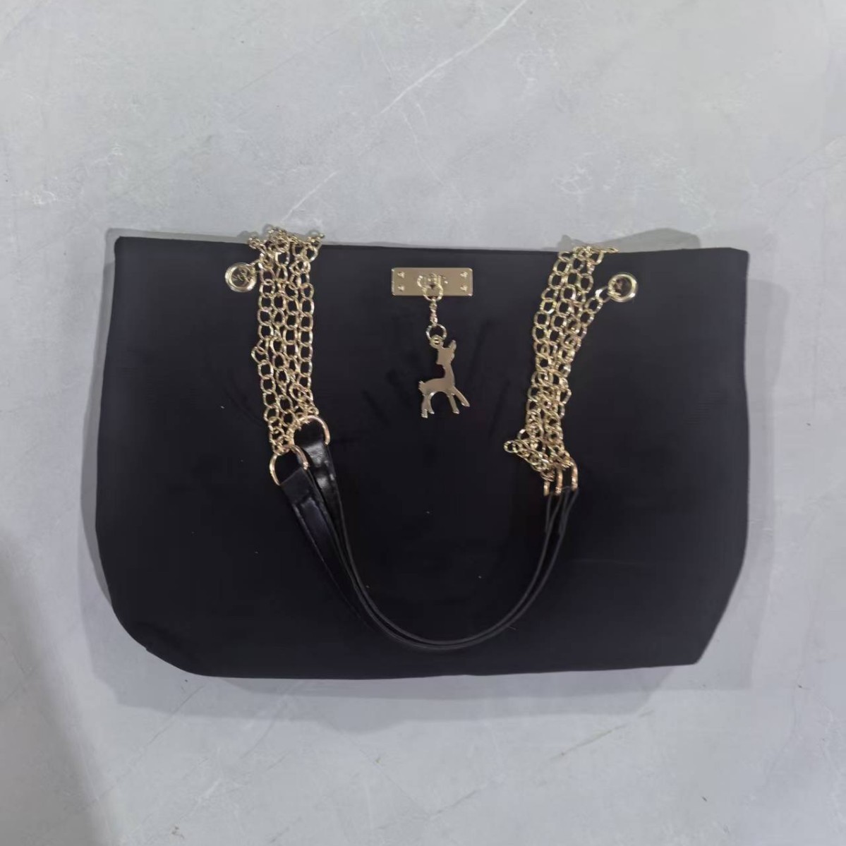 Retro Commuter Texture Chain Shoulder Bag for Women 2024 Winter New Style Foreign Style Deer Armpit Bag Tote Bag for Women