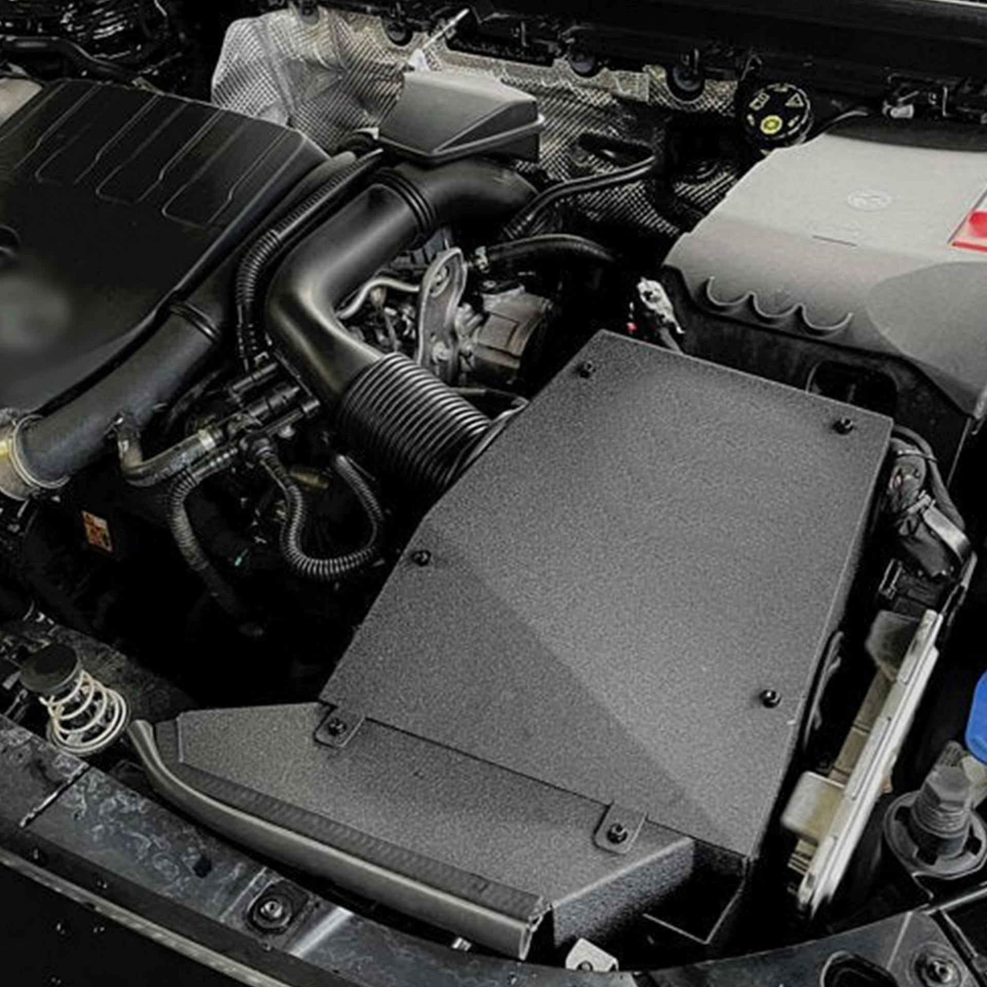 Car Modification Intake Kit Is Suitable for Mercedes-Benz 2019+ W177 A180 A200 A250 Cla250
