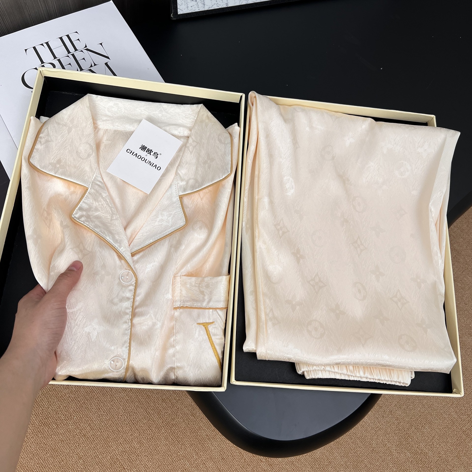 여성용 하이 엔드 봄, 여름 자카드 모조 실크 잠옷 카디건 긴팔 바지 라이트 럭셔리 스타일 홈웨어 세트