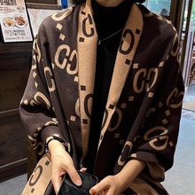 韩版长款CC围巾夏季仿羊绒双面空调披肩两用冬季加厚保暖百搭女