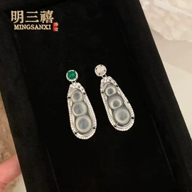 玉器工艺品;吊坠;手镯