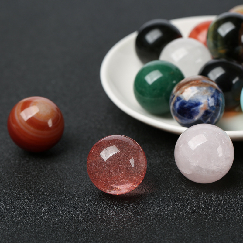 Natural Crystal Balls in Various Sizes, Non-Porous Loose Beads, Crystal Crafts, Bracelet Accessories, Home Decorations, Ornaments Natural Crystal Balls in Various Sizes, Non-Porous Loose Beads, Crystal Crafts, Bracelet Accessories, Home Decorations, Ornaments