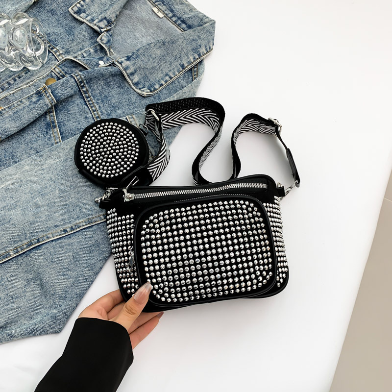 ラインストーン付き二層財布 小銭入れ 2024年夏新作 個性的でおしゃれなショルダーバッグ クロスボディバッグ カジュアルバッグ 韓国風 多用途