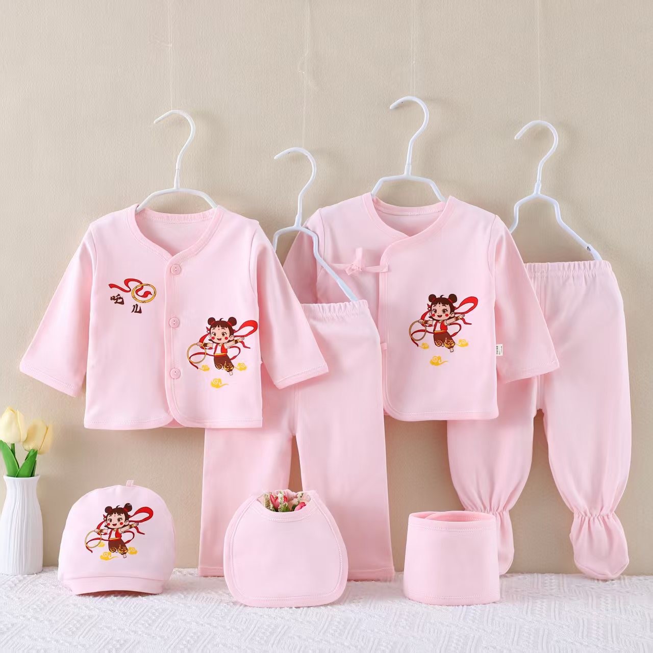 Set de siete piezas para bebés recién nacidos, algodón, ropa cómoda, bebés, regalos de luna llena, bolsas de regalo de cuatro estaciones