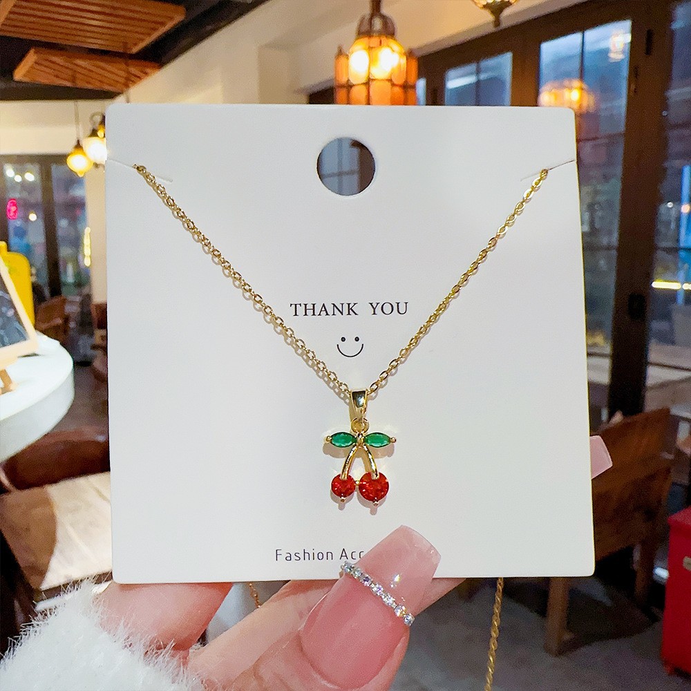 Girls under the moon titanium steel white shellfish new national style design sense niche clavicle chain female fashion temperament neck chain