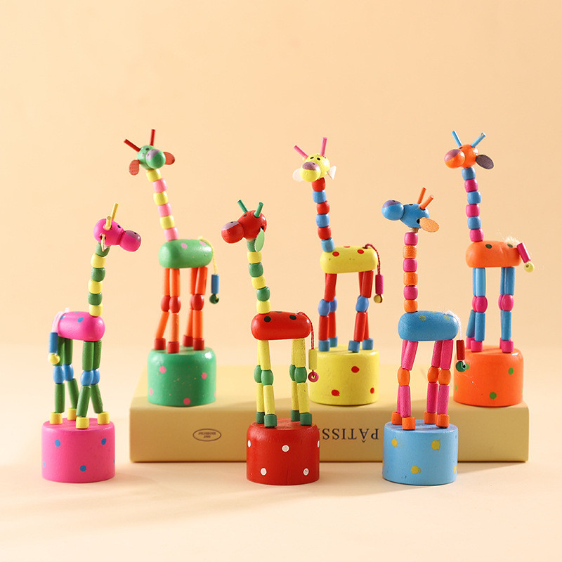 Madera creativa dibujos animados juguetes pallas muñecas sillas barril regalos para niños swinging mano prensar adornos al por mayor