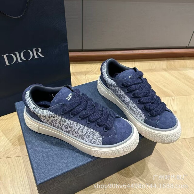2024 High-End B33 Series Couple's Casual Sports Shoes, Genuine Leather Lettered Round-Toe Front Lace-Up Thick-Soled Sneakers 2024 High-End B33 Series Couple's Casual Sports Shoes, Genuine Leather Lettered Round-Toe Front Lace-Up Thick-Soled Sneakers