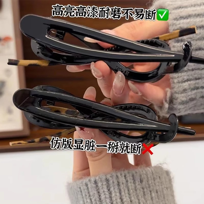 Temperamento abrazadera de cabello de arco para mujeres 2025 nuevo estilo de alto nivel de cabello de torsión abrazadera de cabello de cabello de cabeza