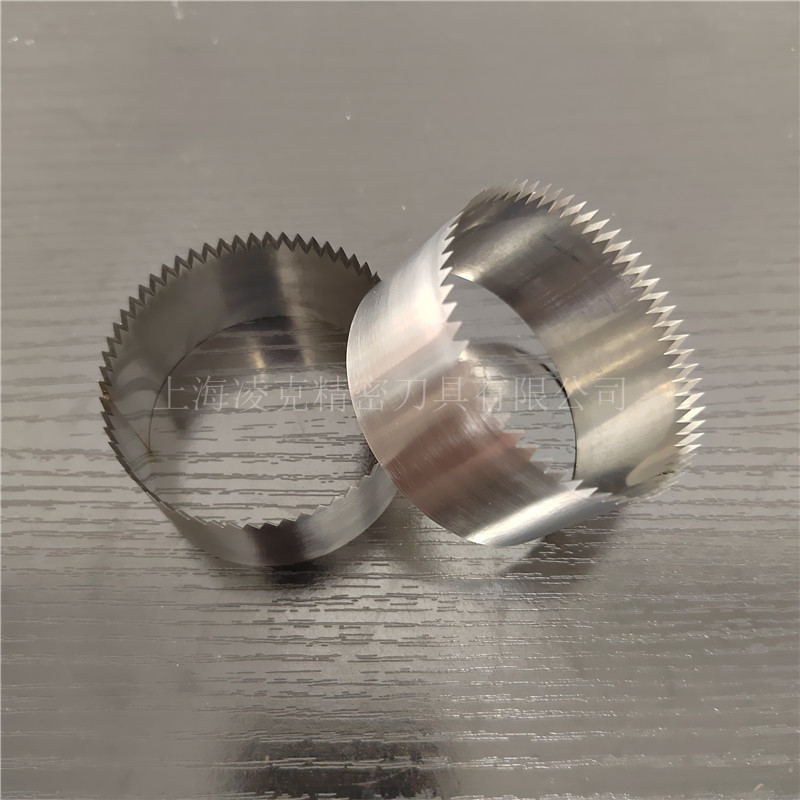 ���Ҽӹ��������ϱ�Ĥ��׻���Ƭ ����PEĤ�崲���׻�Բ�ݵ�