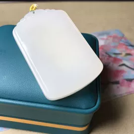 玉器工艺品;工艺原料;和田玉项饰