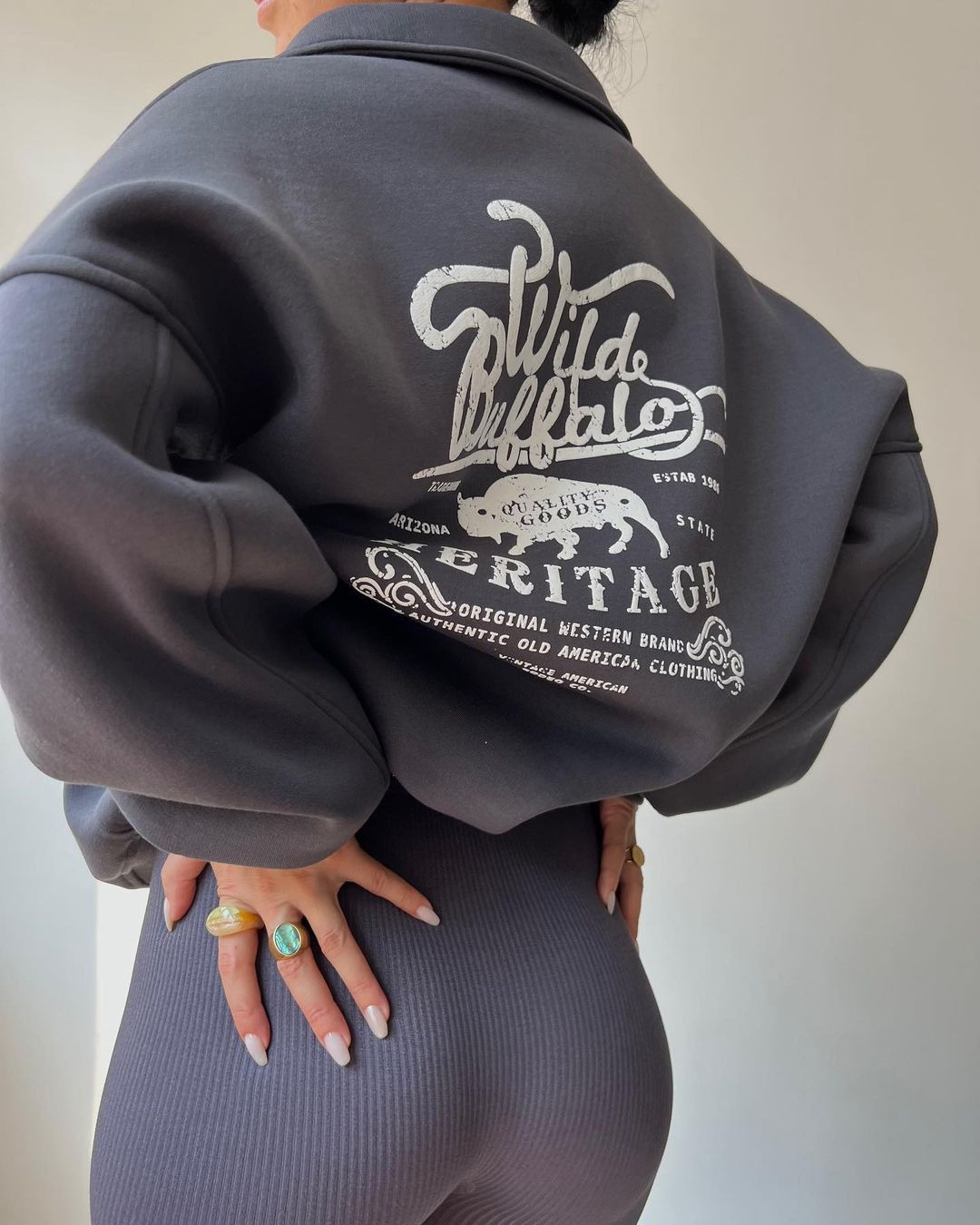 2024 New plush printed long sleeved pullover sweater with autumn and winter versatility_voghion.com