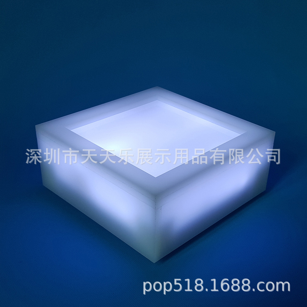 压克力厂加工销售压克力LED灯箱 ,有机玻璃灯箱设计精巧 造型优美