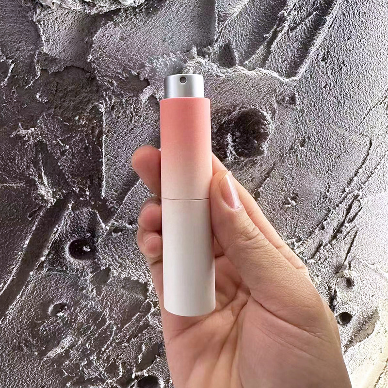 En stock 8/10ml de perfume giratorio sub-botella ambientador oral botella de spray botella de perfume de prensado de alta gama botella de spray bucal