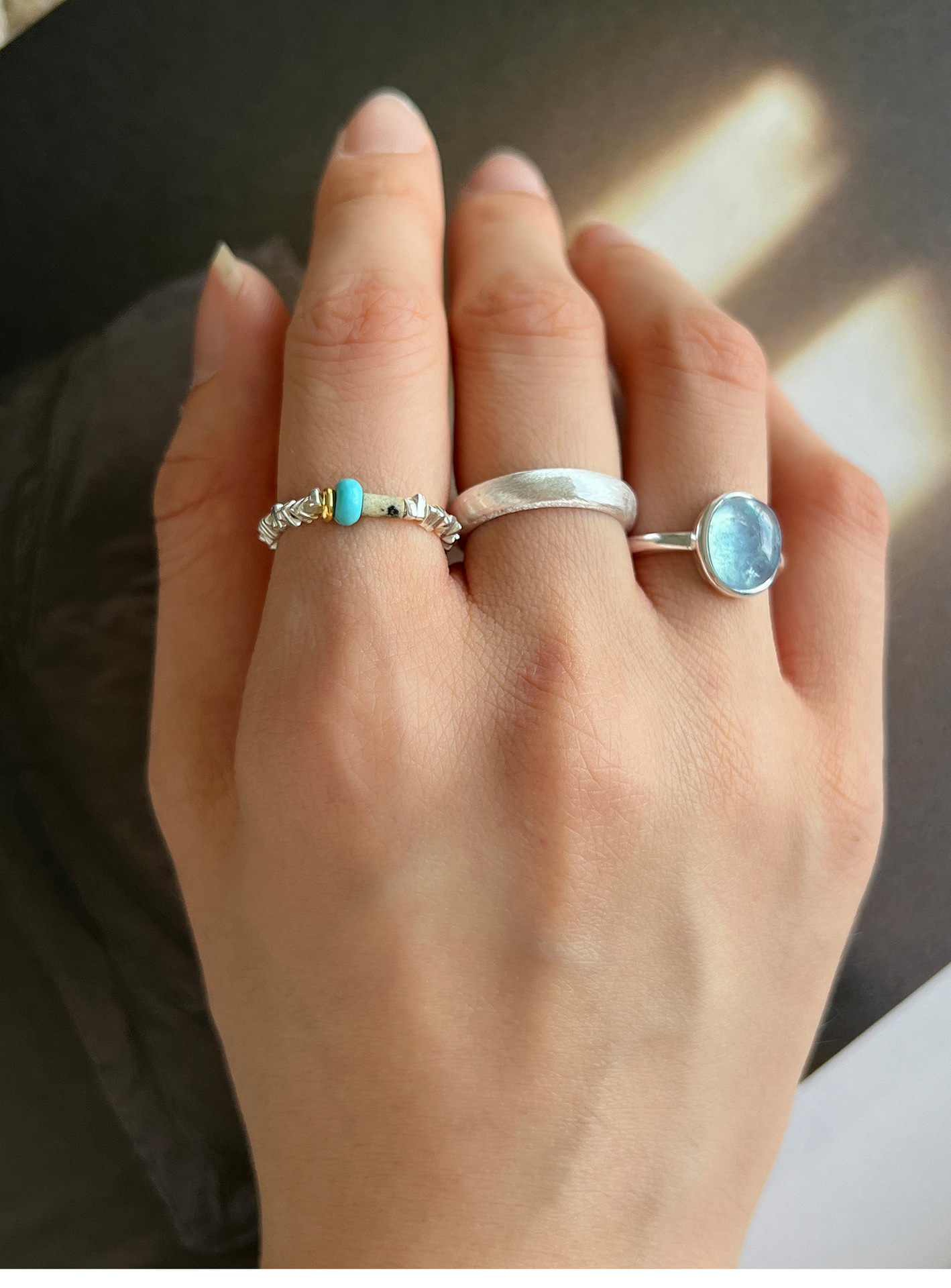 Aquamarine Gemstone And Brushed Silver Ring Set For Women_voghion.com