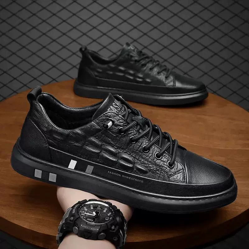 Плоская мужская обувь 2025 новая корейская кожаная мужская повседневная обувь студенческая модная обувь сплошной цвет мягкая подошва обувь мужская