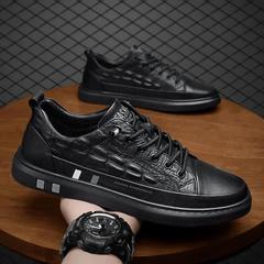 2023 New Spring Men's Shoes Korean Style PU Leather Men's Casual Shoes Student Trendy Platform Shoes Solid Color Soft Sole Shoes for Men