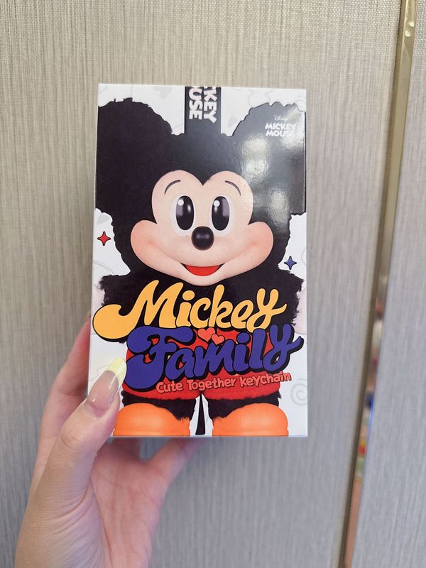 広州ミッキーとミニーの人気ミッキーファミリーかわいい一緒にペンダントシリーズフィギュアブラインドボックスフィギュアトレンディなおもちゃ|undefined