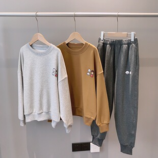 24FW008��Ů��ͯ�ͨӡ���͟�¶�I�����l���Lѝ���b��ɫ