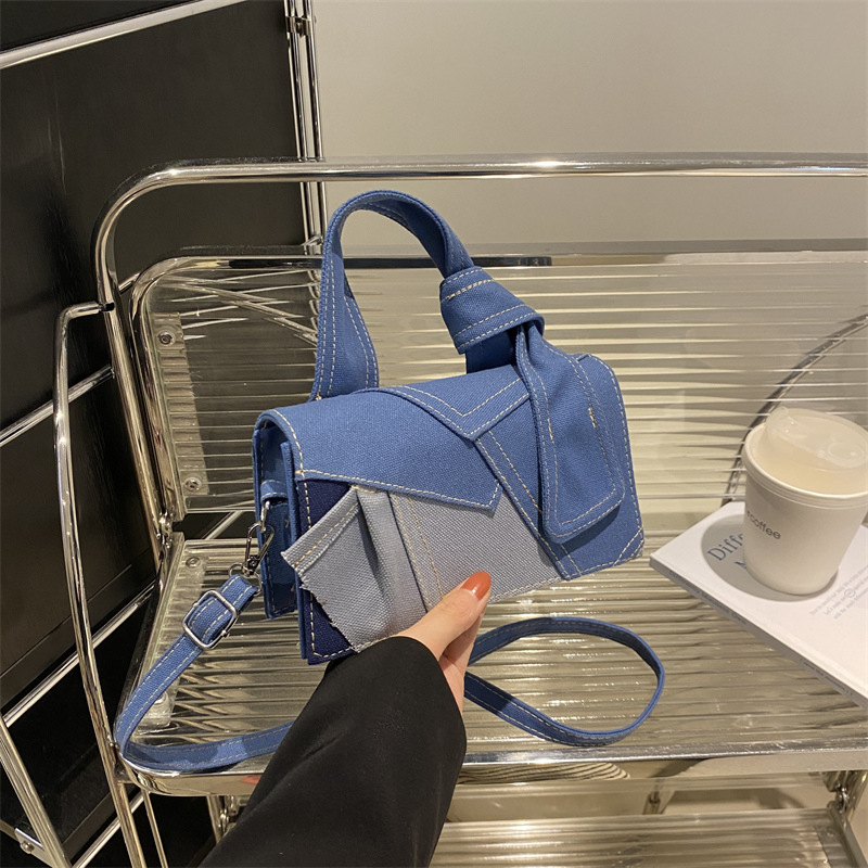 Bolso de moda jeans empalmado, bolso de mujer empalmado, bolso de hombro casual, sensación de estilo extranjero este año, nuevo bolso de mano