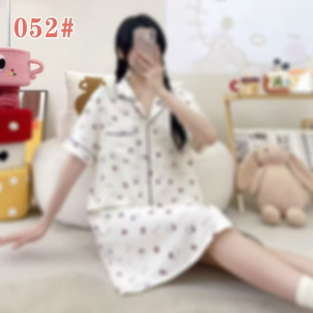 Pijama de verano de manga corta cardigan con solapa impresión de dibujos animados nubes de algodón dulce suelto medio largo vestido transfronterizo