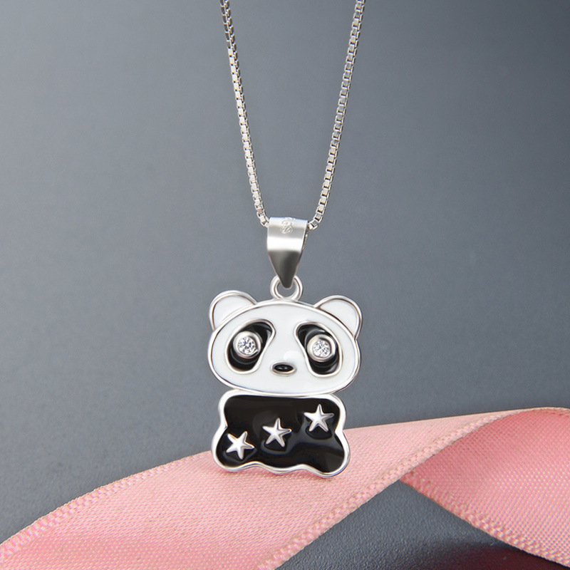Caricatura lindo collar panda mujer 925 plata esterlina nicho de diseño colgante de goteo de aceite Europa y América accesorios de animales transfronterizos