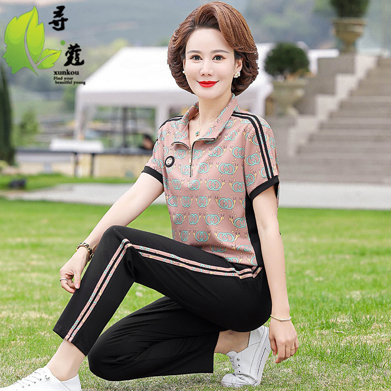 Mom Summer suit Casual Short-sleeved Two-piece Western Style Sportswear Top New T-shirt Women's Clothing for Middle-aged and Elderly Mom Summer suit Casual Short-sleeved Two-piece Western Style Sportswear Top New T-shirt Women's Clothing for Middle-aged and Elderly
