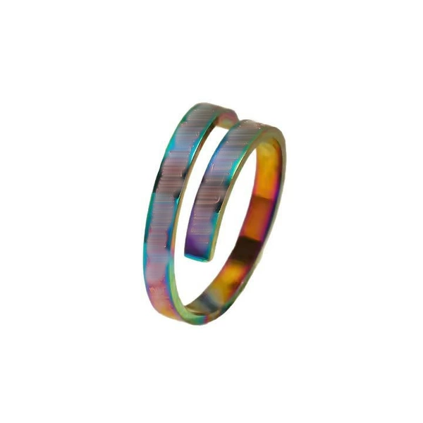 Colorful ring