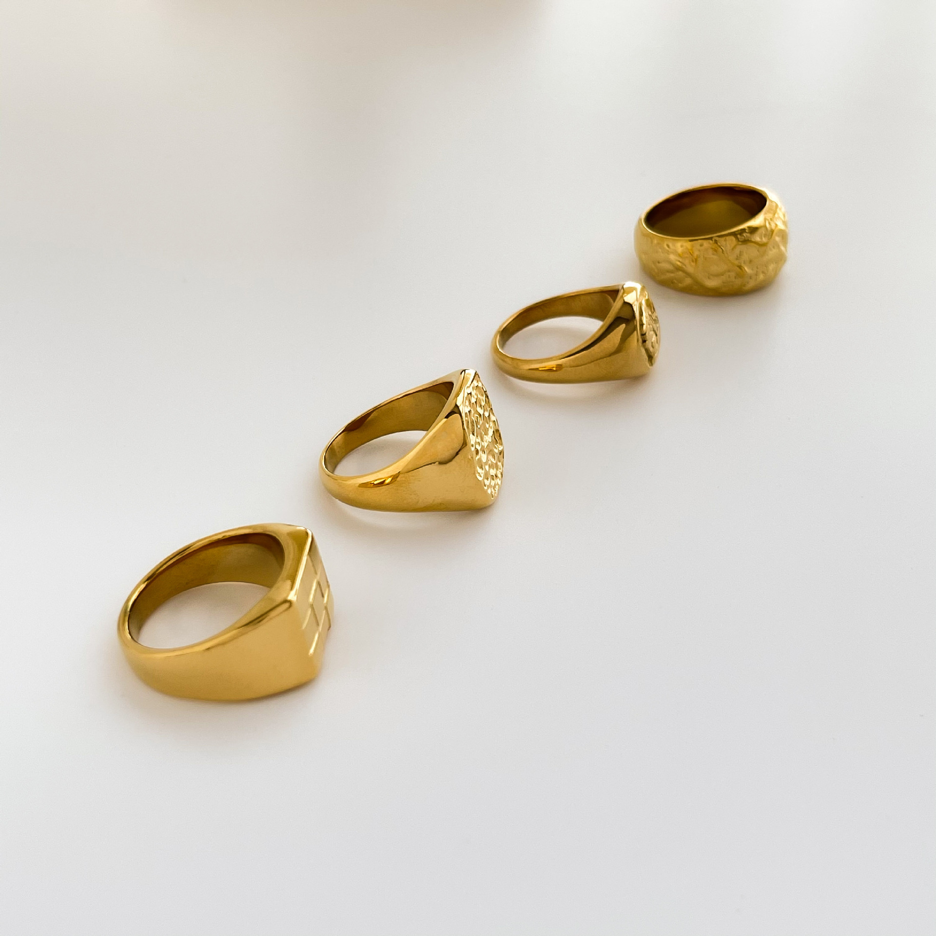 8g Weight Vintage Style Geometric Titanium Steel Plating Rings