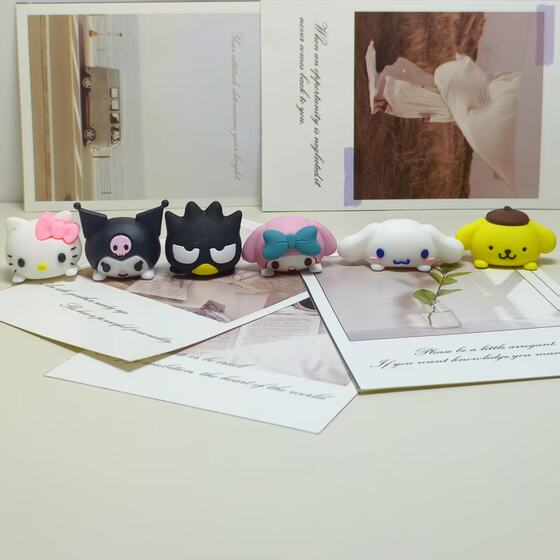 Factory direct supply car ornaments cartoon cute center console car ornaments car ornaments creative interior ornaments