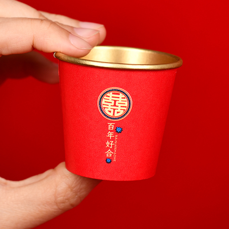 Productos de boda 50ml mini taza de boda de lámina de oro engrosado envasado de taza de papel para el hogar rojo grande