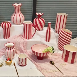 陶瓷工艺品;装饰花瓶;陶瓷杯