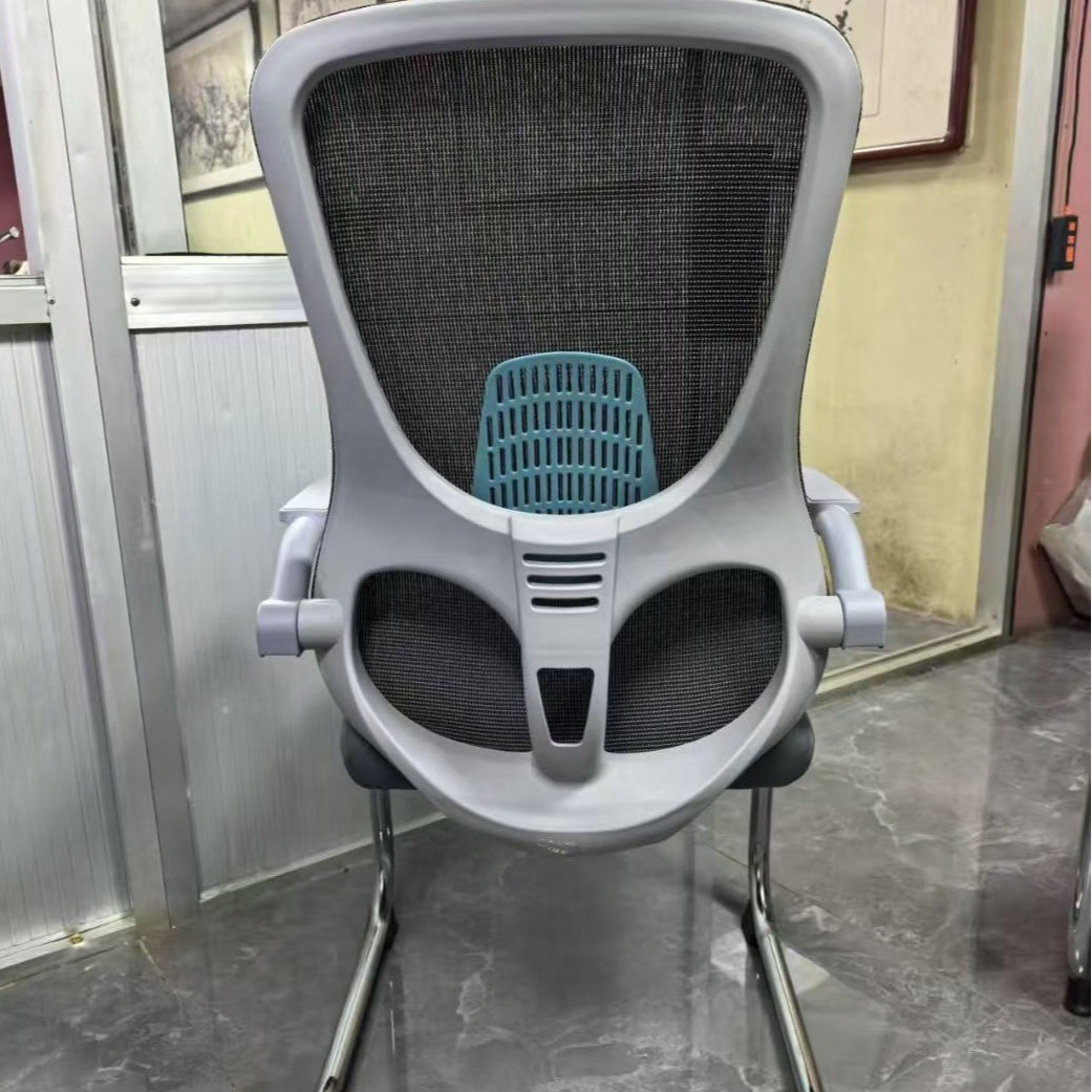 큰 입 원숭이 회색 활