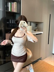 辣妹套装咖色挂脖吊带慵懒露肩罩衫上衣女夏季包臀裙半身裙三件套