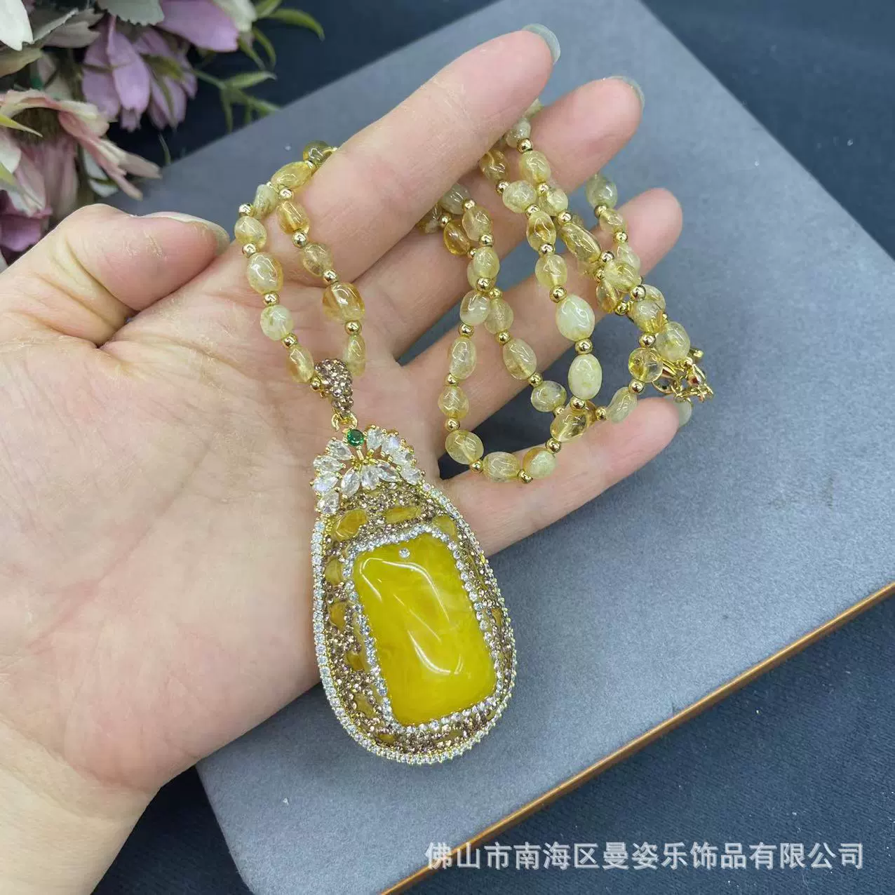 Organic genuine set wax agate, design necklace, chain, 4 piece set, direct factory sales