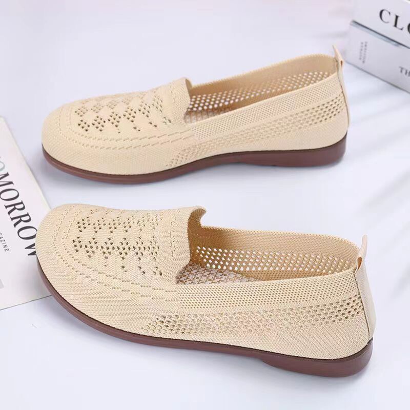 Old Beijing Style Cloth Shoes with Hollow Design, Breathable and Cool, Women's Knitted Elastic Thick-Soled Slip-On Casual Shoes for Moms Old Beijing Style Cloth Shoes with Hollow Design, Breathable and Cool, Women's Knitted Elastic Thick-Soled Slip-On Casual Shoes for Moms