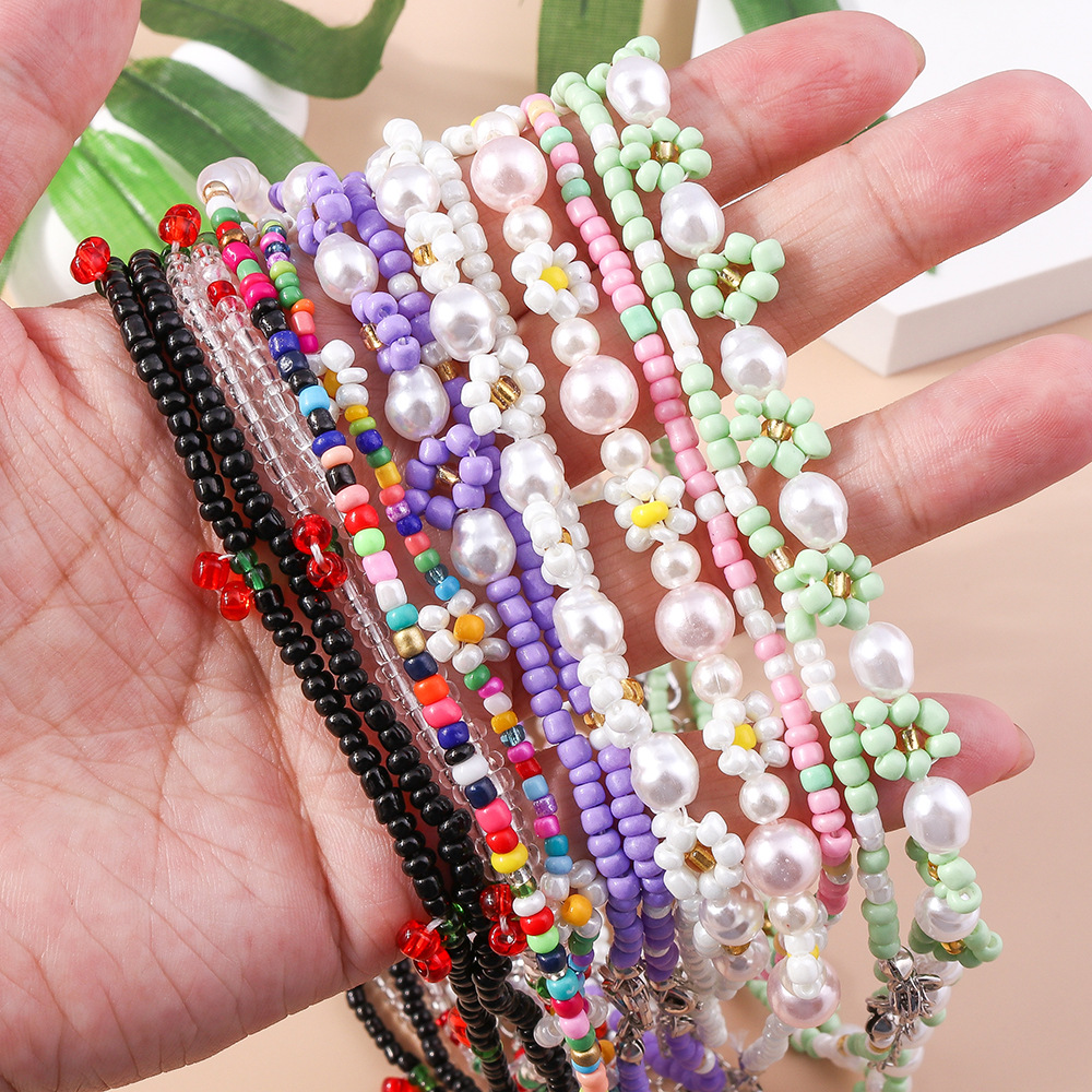 10g Weight Necklace Classification Seed Bead Chain Material Beaded Chain Chain Type 1 Piece, 1 Set Quantity Casual, Holiday, Street Occasion Resin Material Flower Pattern All Seasons Season Women's Gender Beaded Design Elegant, Lady Style Elegant Lady Flower Resin Beaded Chain Beaded Necklaces Wholesale 29