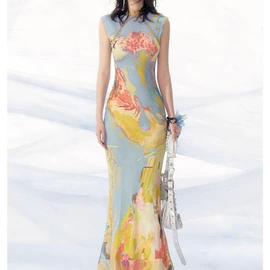 连衣裙;时尚休闲套装;半身裙