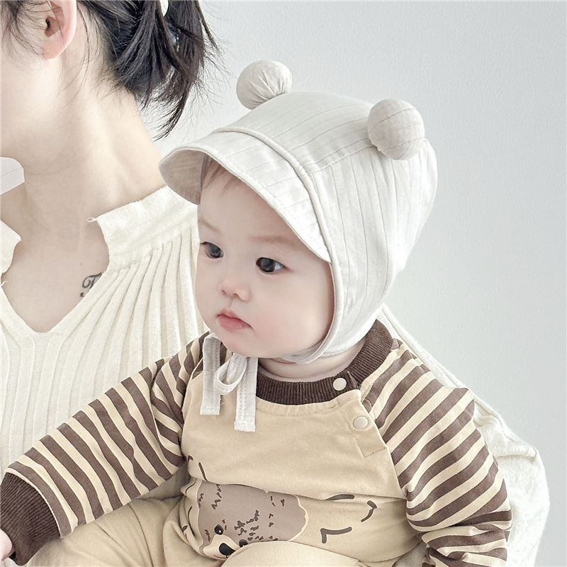 Sombreros para bebés primavera y otoño gorras de orejas lindas estilo coreano de viaje correa sombrero de viento para bebés invierno sombrero de neumáticos