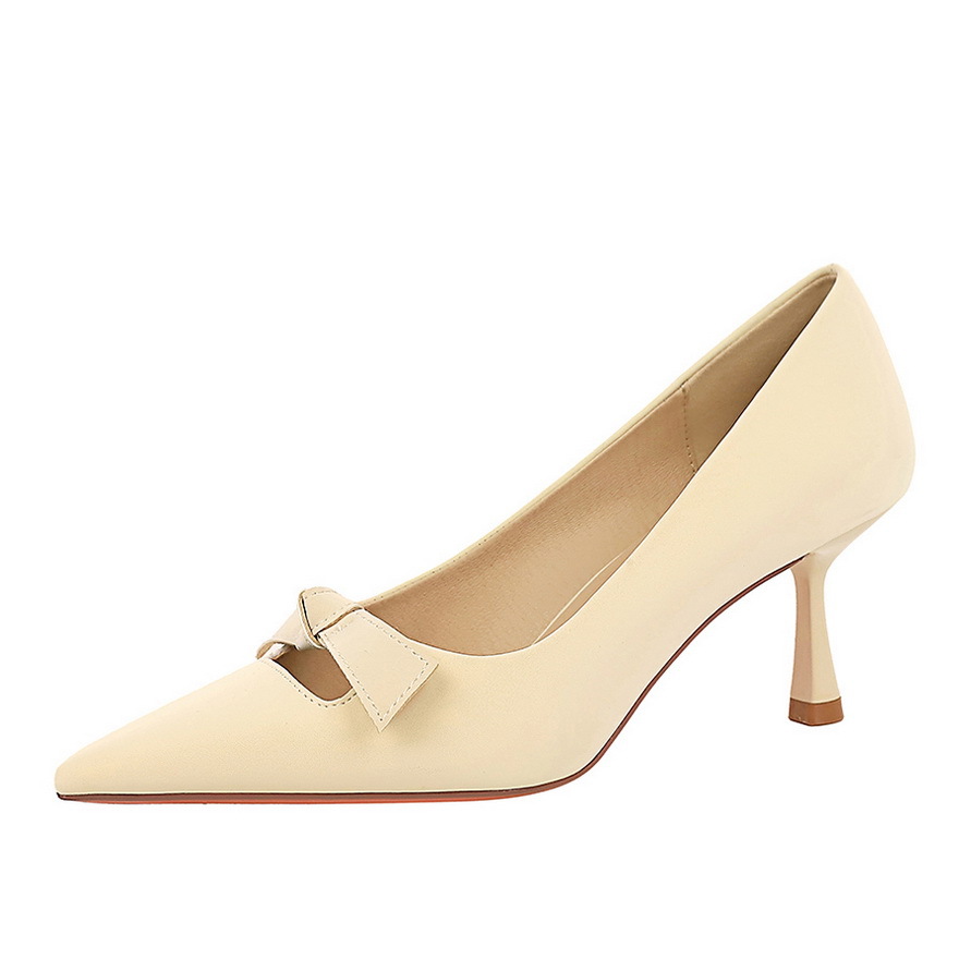 Décolleté a punta eleganti con tacco a spillo da donna_voghion.com