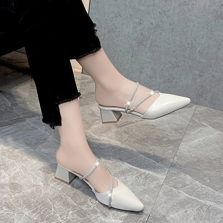 Punta estrecha cerrado dedo del pie medio zapatillas de verano nuevo rhinestone con Mediados de talón grueso talón medio zapatillas casual hogar cómodo Flip Flop