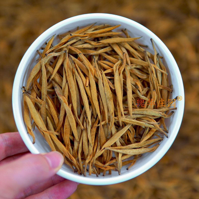 雲南省特級大金針鳳慶滇紅茶、卸売、2025年春の新茶、古木の葉を整えた紅茶|undefined