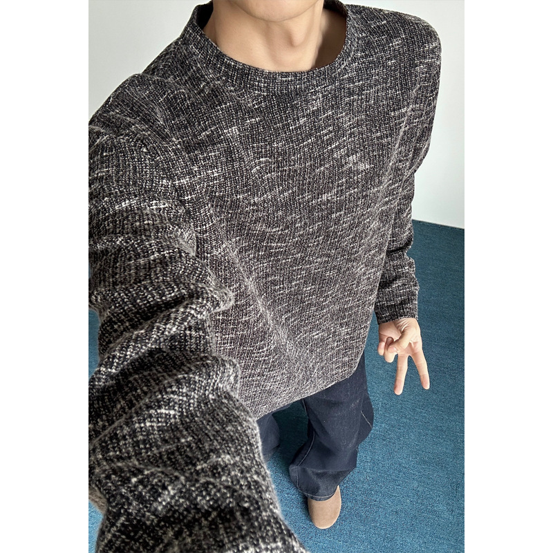 American Retro Round-Neck Tie-Dye Knit Sweater for Men, Spring Season, Cleanfit, Heavyweight, Boxy, Short and Wide, Shoulder-Enhancing Sweatshirt